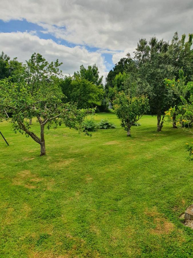 Bed and Breakfast Le Logis Du Marais Les Magnils-Reigniers Exterior foto